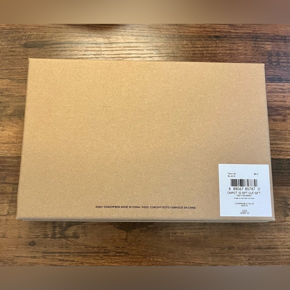 NEW Coach 3-1 Wallet-Key Fob Gift Set - Picture 7 of 7